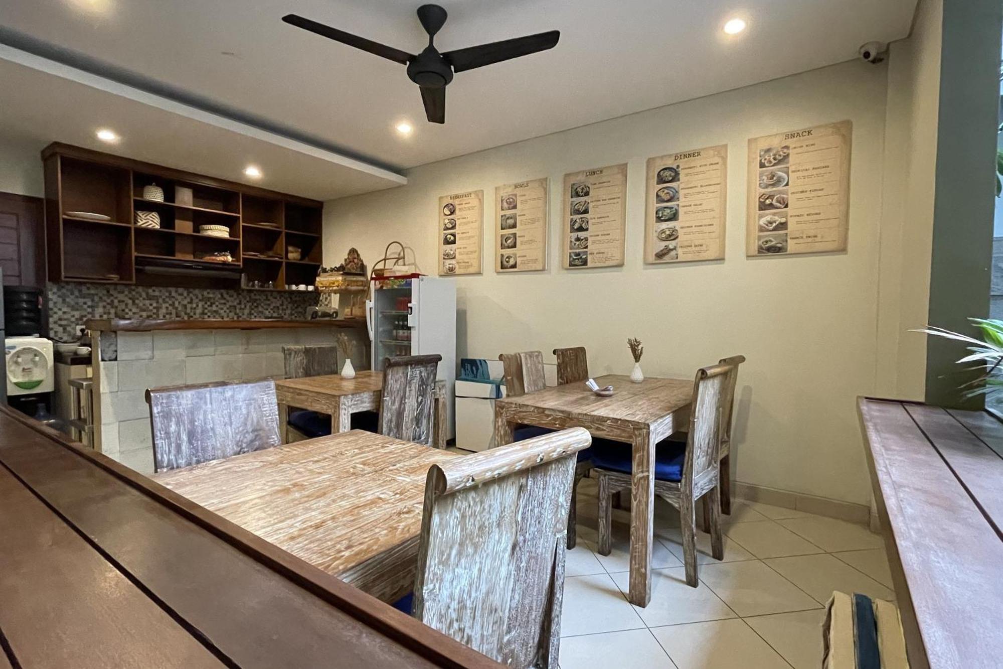 Singgah Hotel Seminyak Buitenkant foto