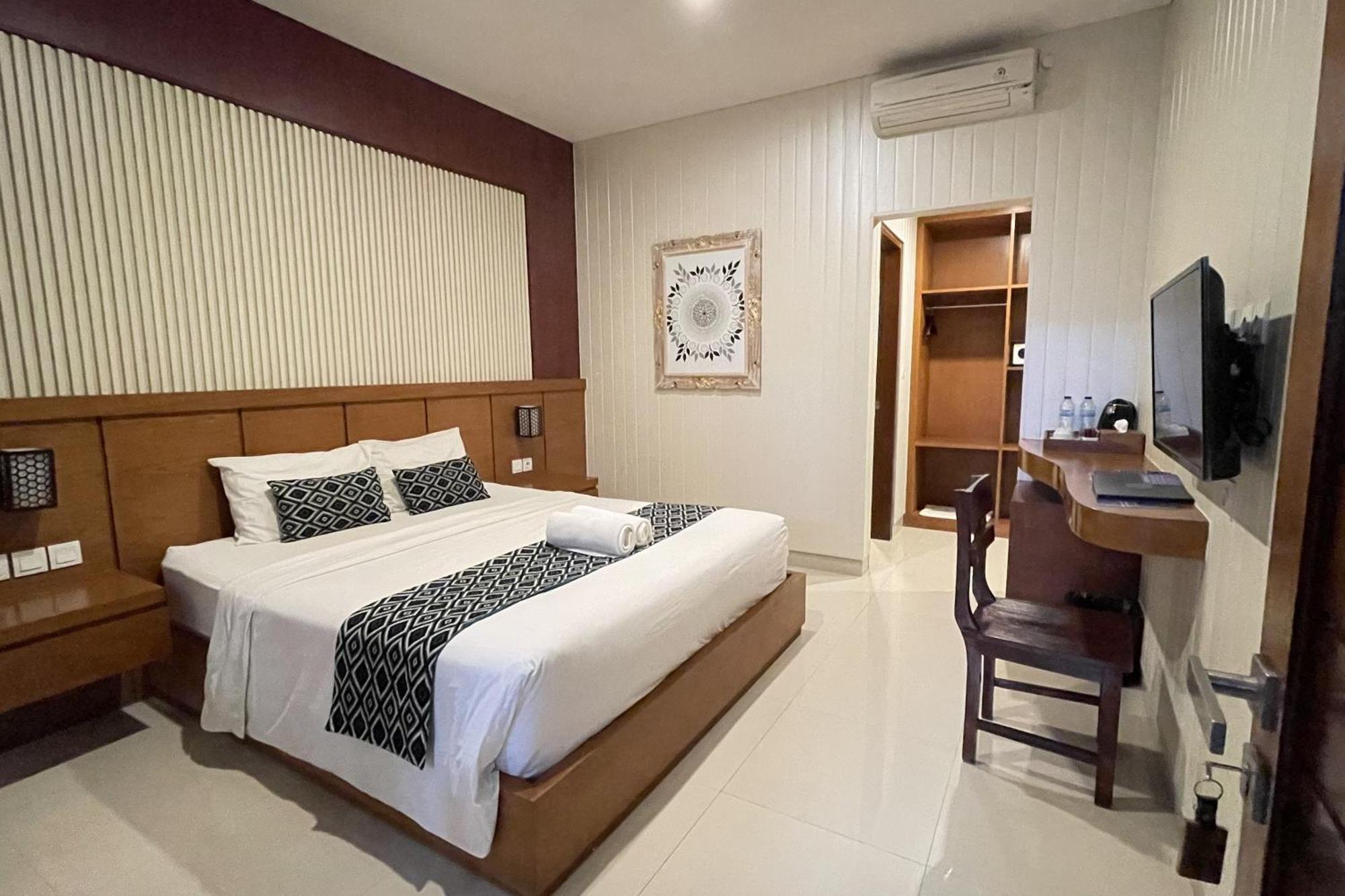 Singgah Hotel Seminyak Buitenkant foto