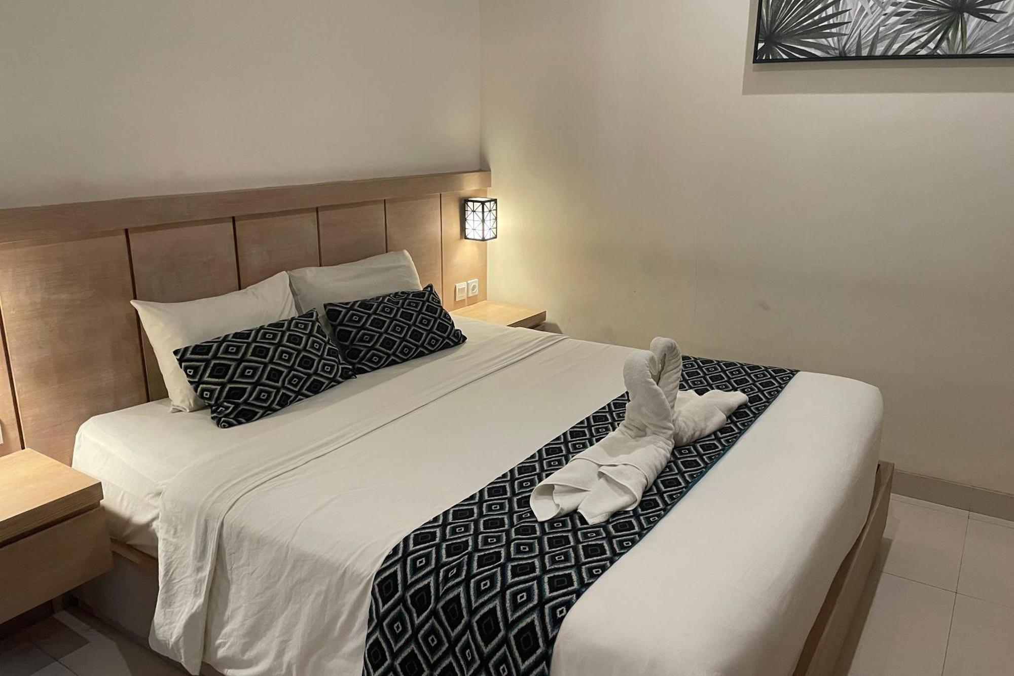Singgah Hotel Seminyak Buitenkant foto