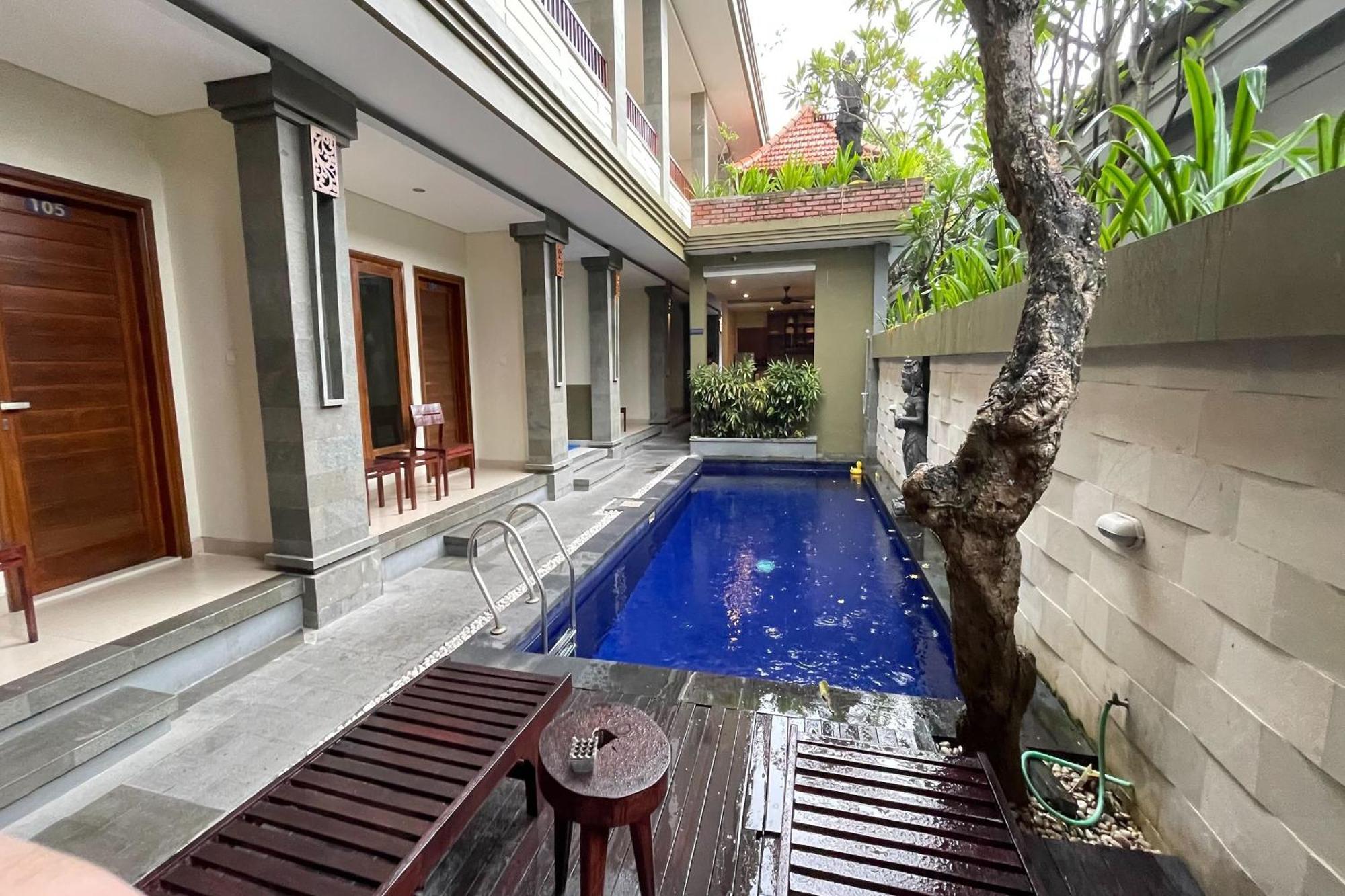 Singgah Hotel Seminyak Buitenkant foto